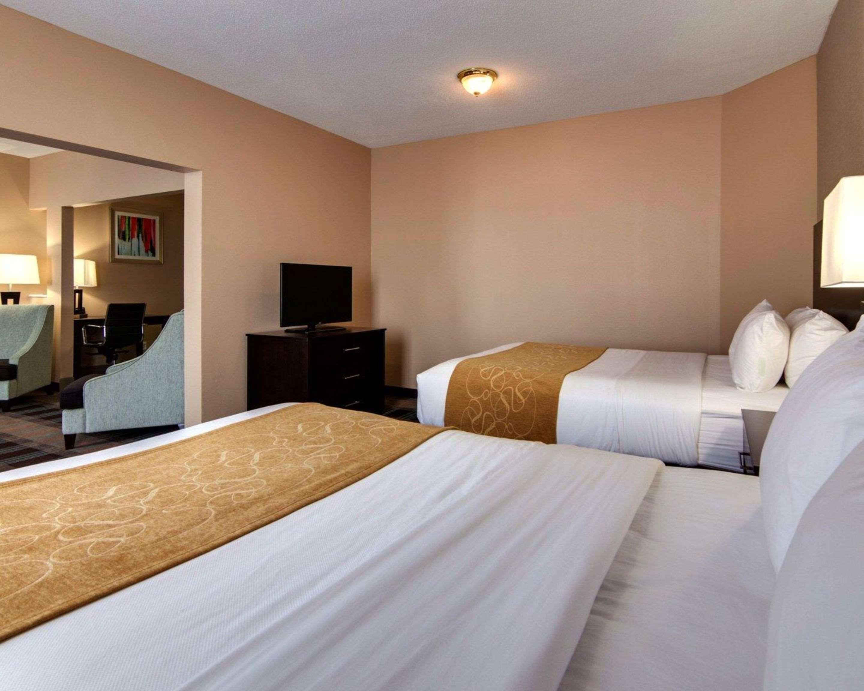 Comfort Suites Houston West At Clay Road Exterior foto